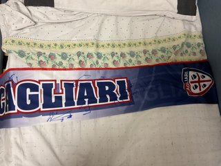 Sciarpa Cagliari con autografi