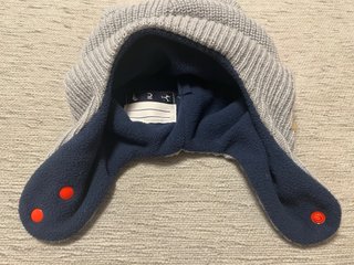 Gorro infantil con orejas y cara de monstruo