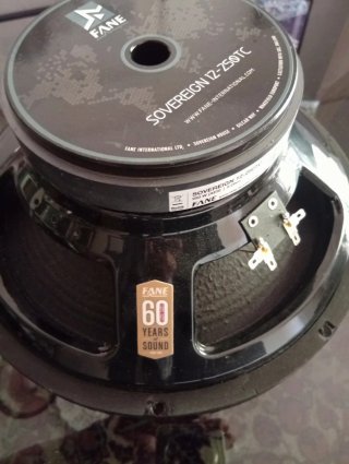 Altavoz Fane Sovereign 12-250 TC
