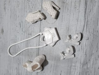Accesorios Barbie: Bolso y Zapatos Blancos