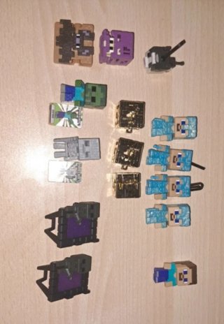 Personaggi Minecraft Kinder joy