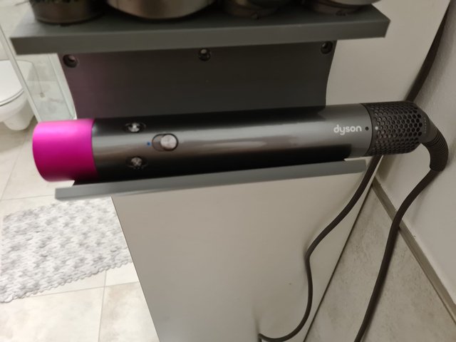 Soporte Pared Dyson Airwrap y Accesorios