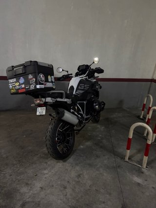 BMW R1250 GS 2023 full incluida maletas