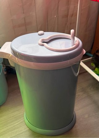 Cubo basura pañalero Ubbi acero