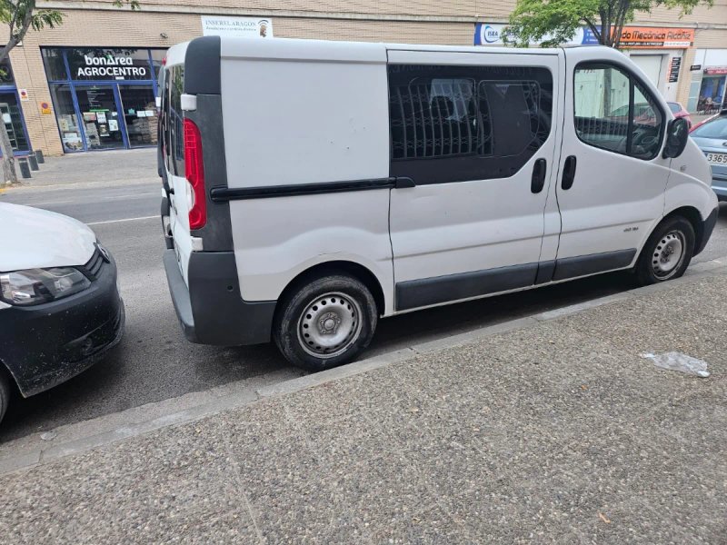 Nissan Primastar 2008 - foto 1