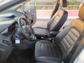 Ford EcoSport 2014