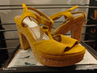 Sandalias Refresh Tacon Corcho Talla 41