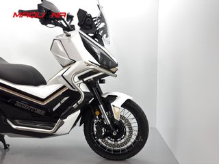 ZONTES 368 G 2025 6841 kms.