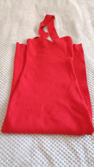 Vestido Midi Rojo Escote Corazón