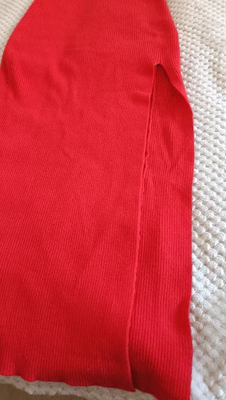Vestido Midi Rojo Escote Corazón