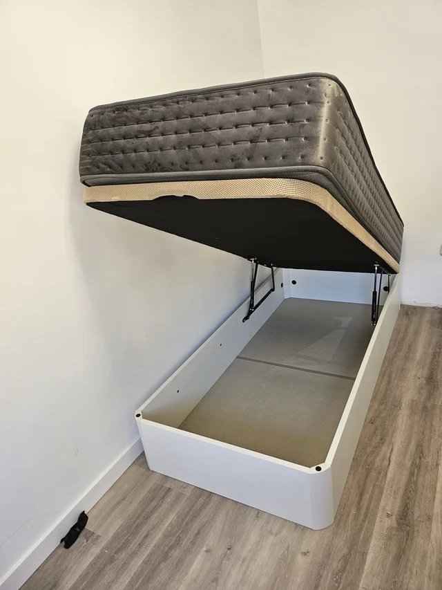 CAMA canapé 90/105x190 en liquidación
