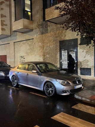 BMW Serie 5 2006 DISTINTIVO B