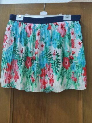 Falda plisada floral