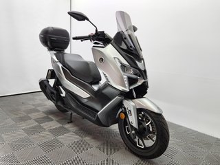 VOGE SR1 125 2024 7506 kms.