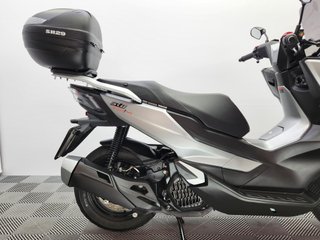 VOGE SR1 125 2024 7506 kms.