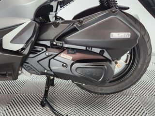 VOGE SR1 125 2024 7506 kms.