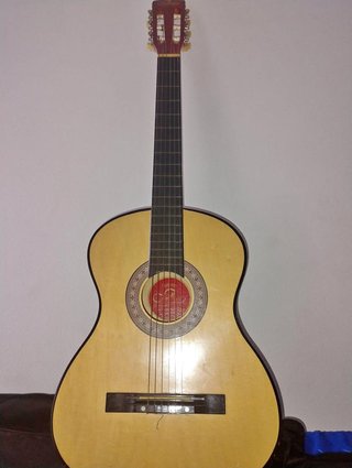 Guitarra Acústica Clásica