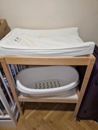 Cambiador bebé madera 0-12 meses y bañera incluida