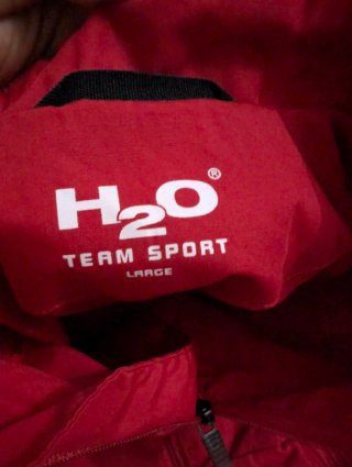 Chaqueta H2O Roja