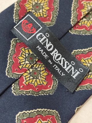 Gravata Antiga de Padrão Peculiar (Vintage)