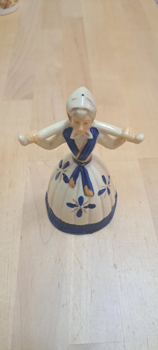 Campana Lechera Holandesa