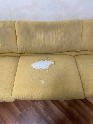 Divano giallo in tessuto, DA RINFODERARE