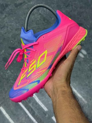 Zapatos de fútbol multicolor
