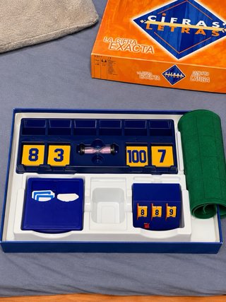 4 Juegos de Mesa: Tabú, Master Mind, Cifras/Letras