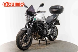 YAMAHA FZ6 N