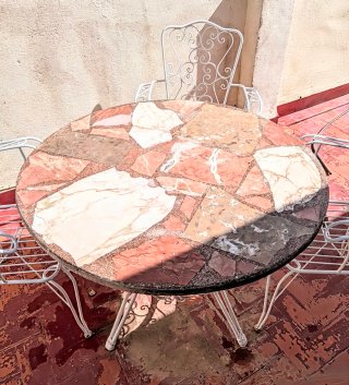 Mesa y 4 sillones forja terraza jardín