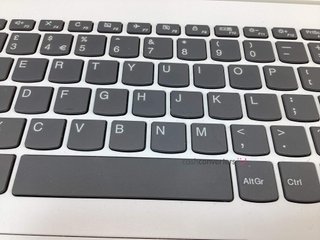 pc portatil lenovo 80xu