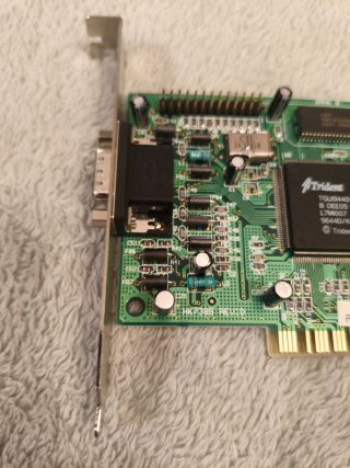 Tarjeta Gráfica Trident TGUI9440-3 PCI