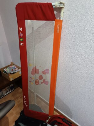 Barra de protección para cama infantil
