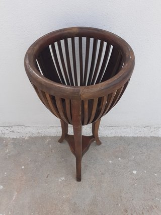 Portamacetas de madera Teka, fibras, elegantes