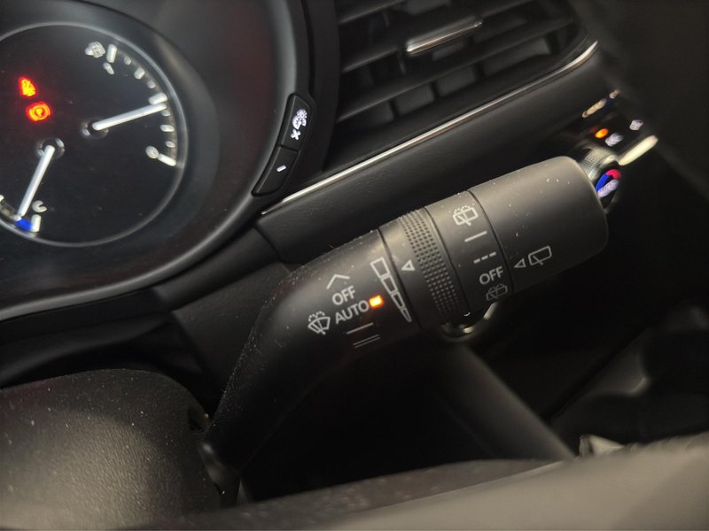 Mazda Mazda 3 2024, foto 22