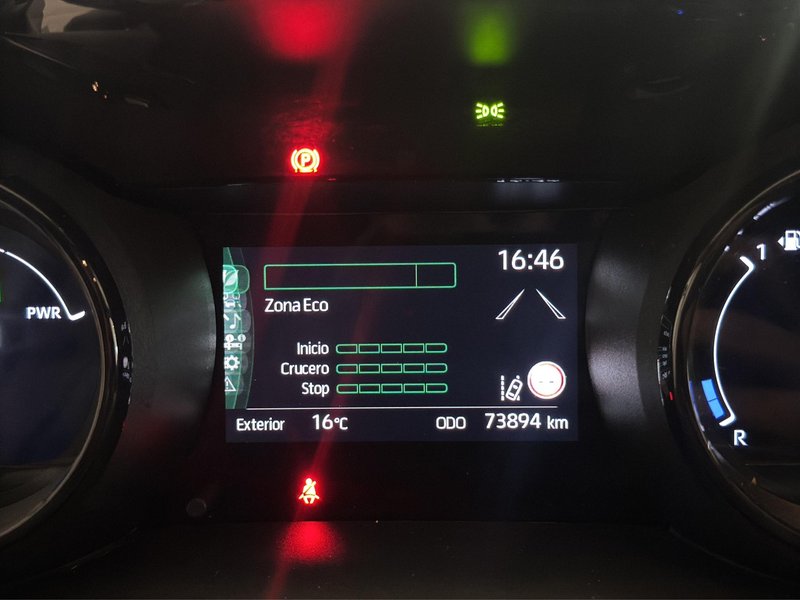 Toyota Yaris 2022, foto 21