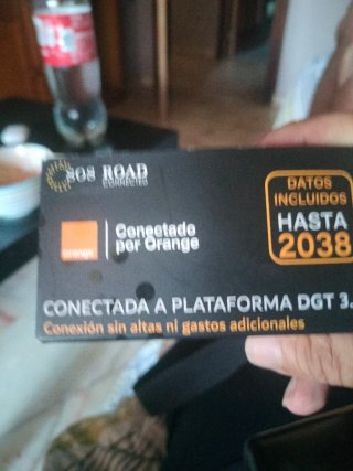Baliza V16 SOS ROAD Conectada DGT 3.0