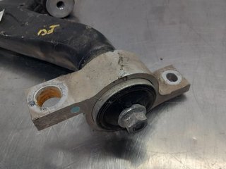 BRAZO SUSPENSION INFERIOR DELANTERO IZQUIERDO LEX