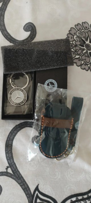 Funda y Llavero Mercedes Benz