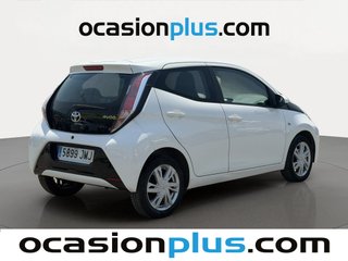 Toyota Aygo 1.0 70 x-play 51 kW (69 CV)
