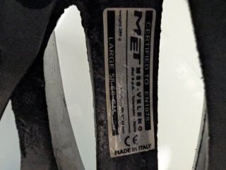 Casco Bicicleta/Patinete Negro y Rojo