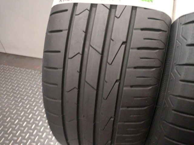Neumáticos de ocasión 215/55 R17 94V