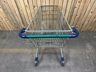 CARROS DE SUPERMERCADO GRANDES