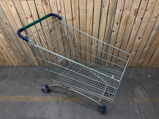 CARROS DE SUPERMERCADO GRANDES