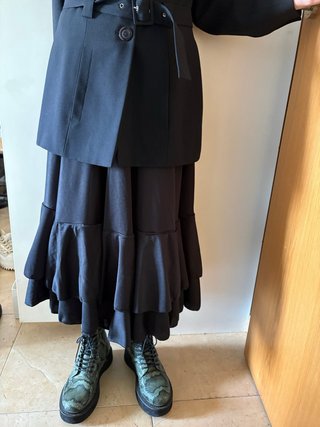 Falda flamenca negra volantes