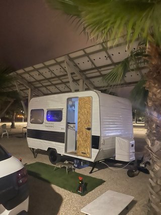 Fantástica Caravana -750kg