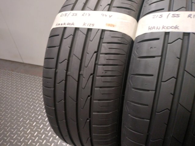 Neumáticos de ocasión 215/55 R17 94V