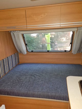 Caravana Sterckeman Starlett 390, menos 750kg