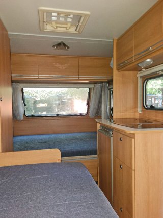 Caravana Sterckeman Starlett 390, menos 750kg