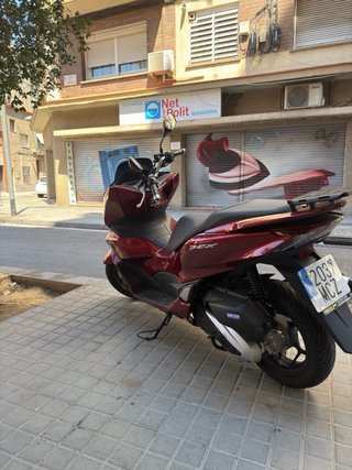 Honda PCX 125cc Rojo Oscuro